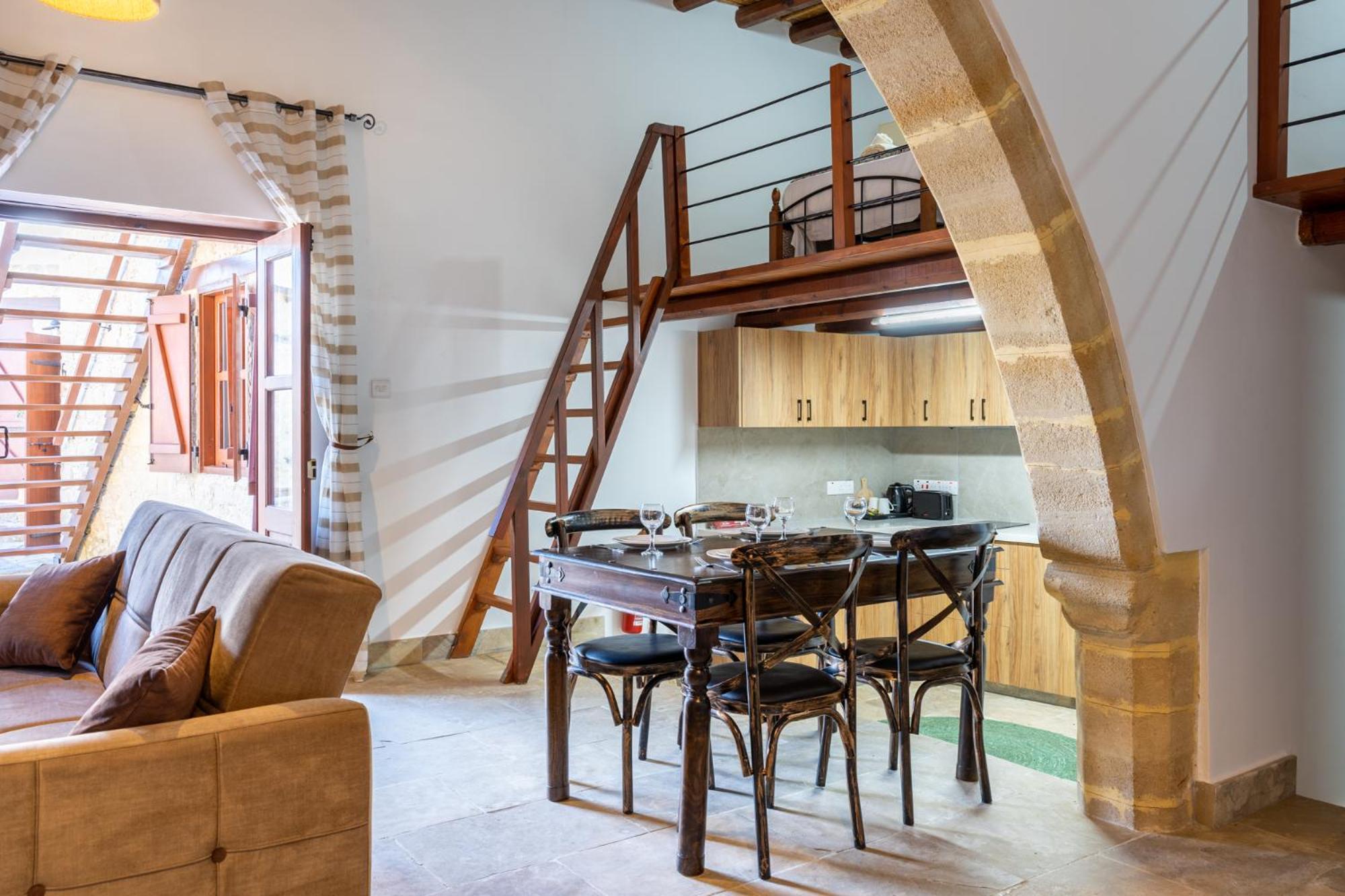 Stone Court Boutique Studios Miliú Kültér fotó